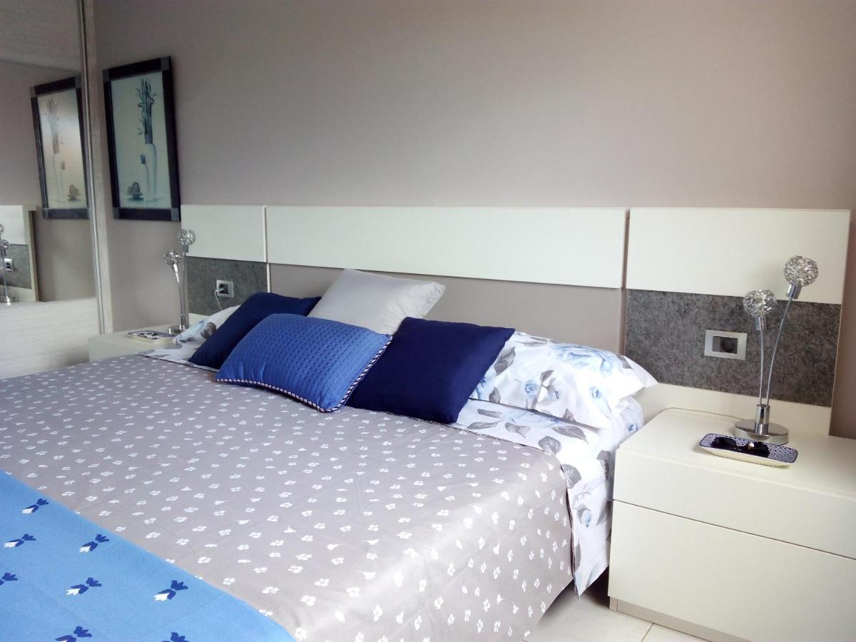 Apartamento Torres Del Sol. Playa De Vistas *